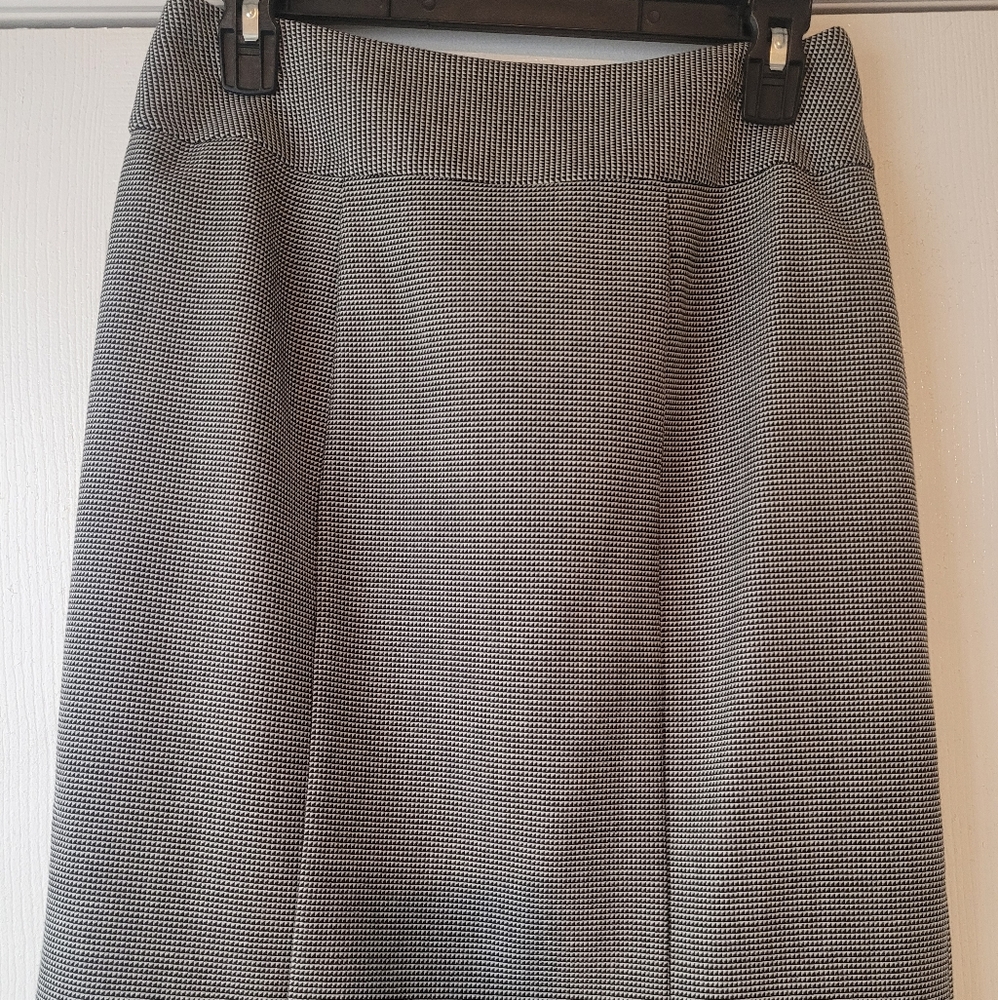 Women's "Worthington" Skirt, sz 6